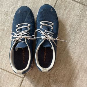 On running shoes Womens size 10